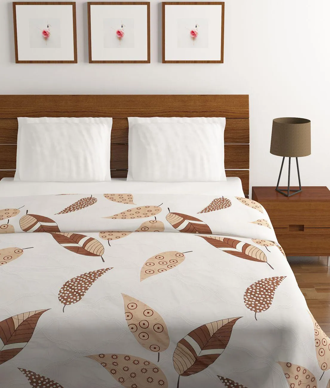 3D Beige Leaf Printed Double Comforter (220 X 210 Cm, White)