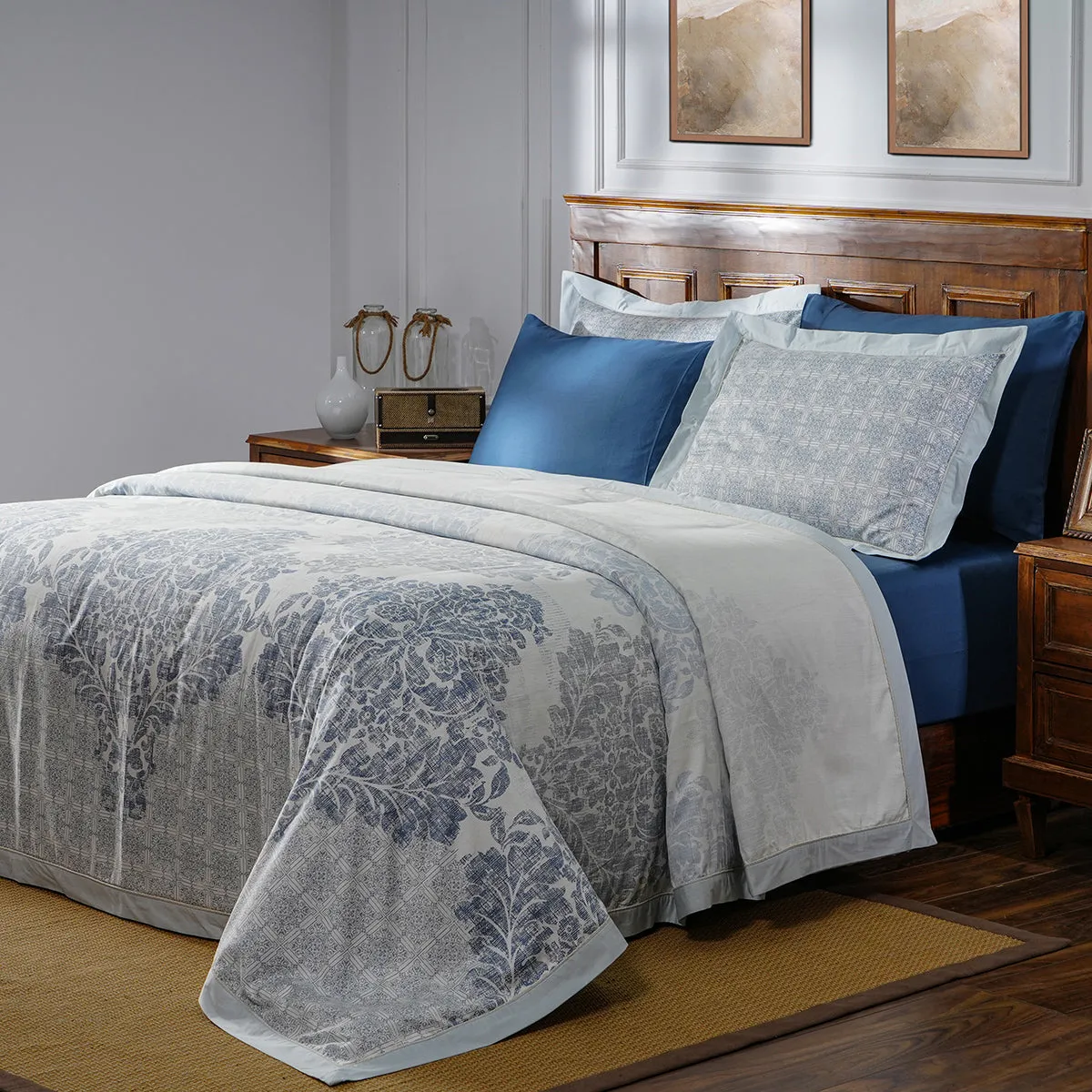 Acanthus Serenity Leisure Lay Print Duvet Cover With Pillow Case