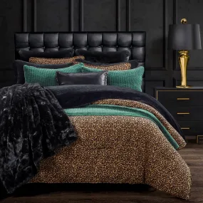 Adrienne Glamorous Leopard Print Comforter Set - Luxurious Chenille Bedding for Modern Chic Rooms