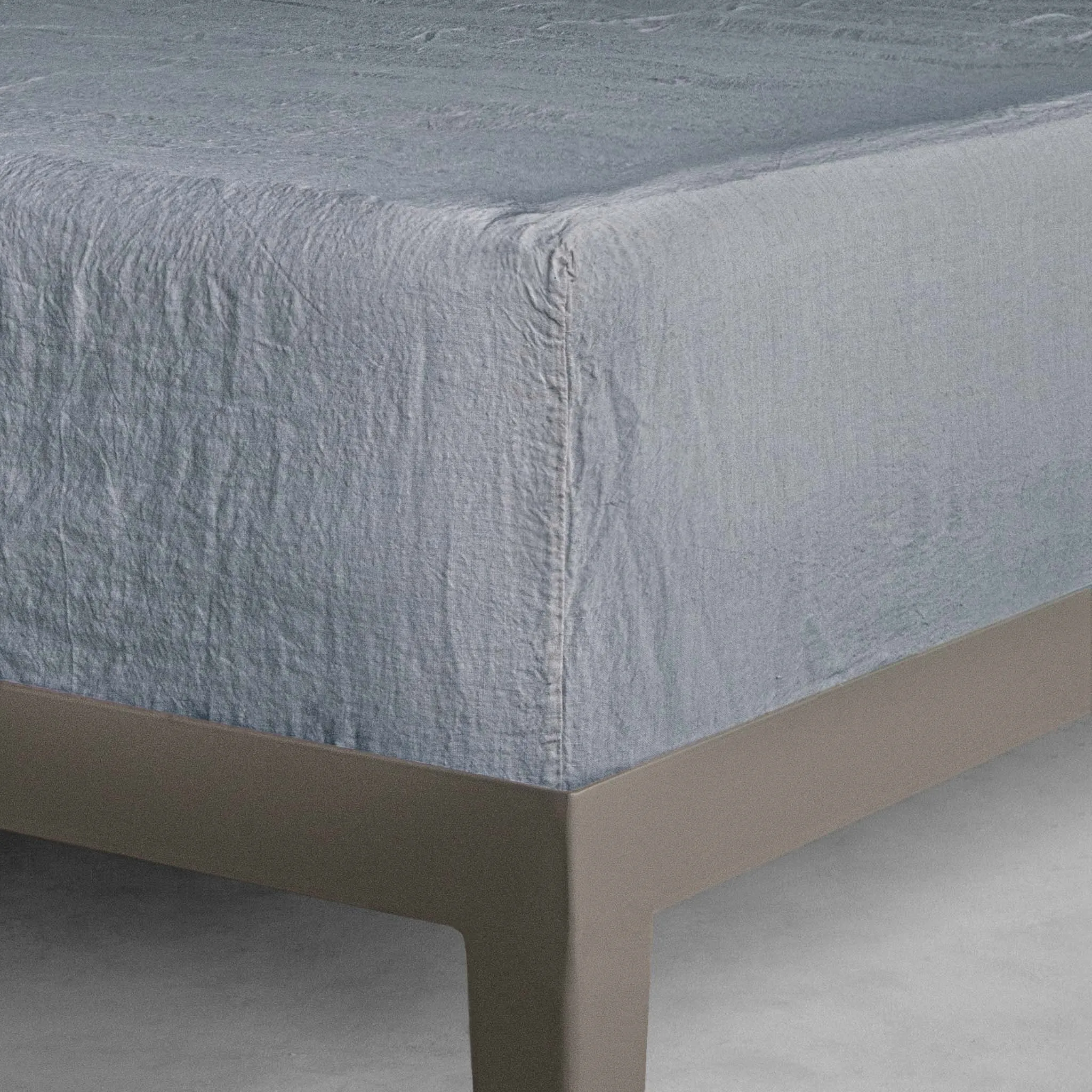 Basix Linen Fitted Sheet - Roy