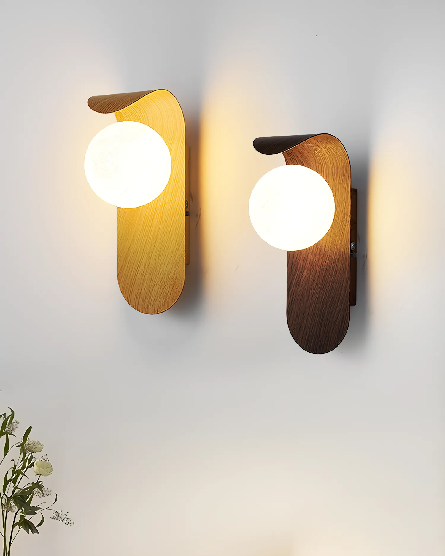 Carlyle Wall Lamp