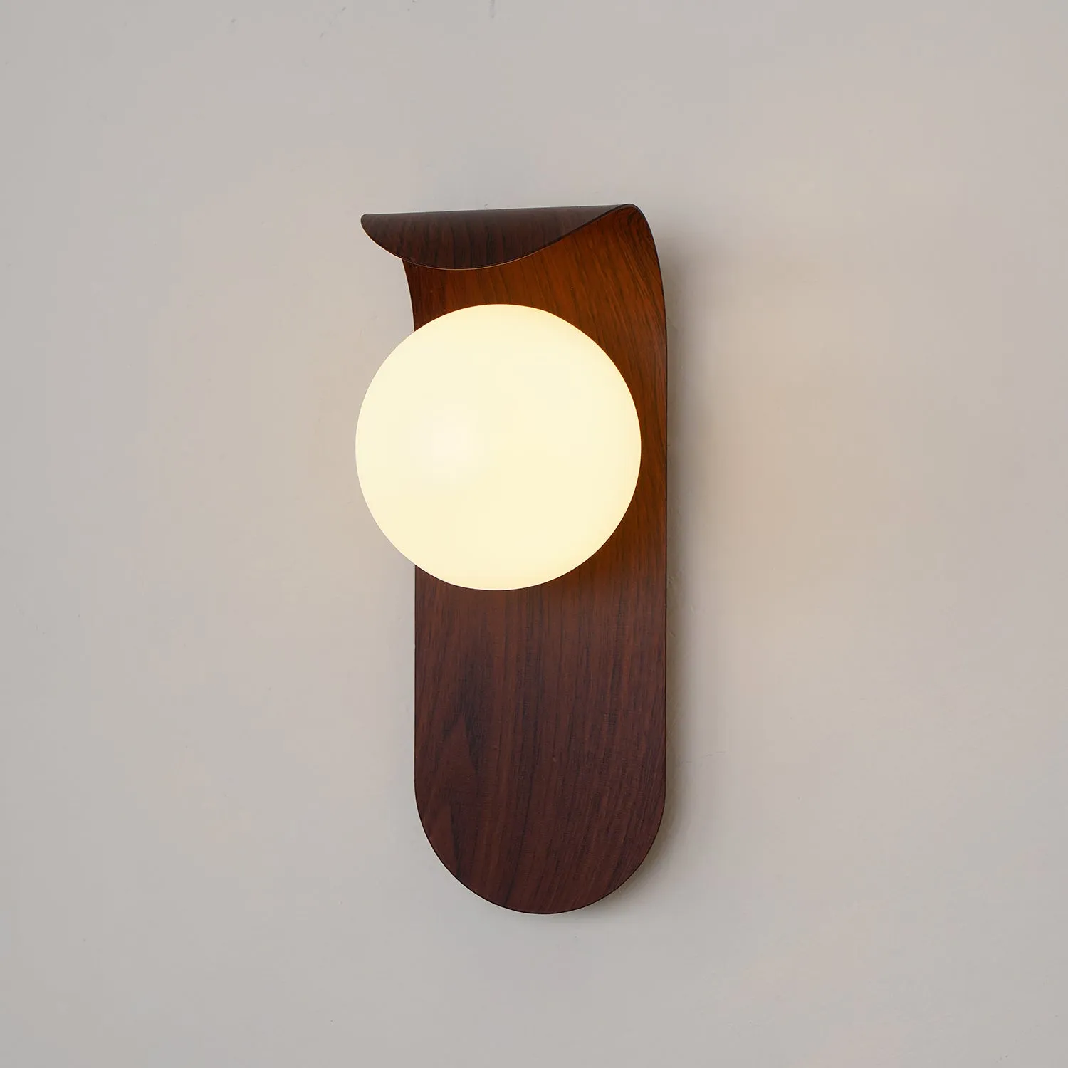 Carlyle Wall Lamp