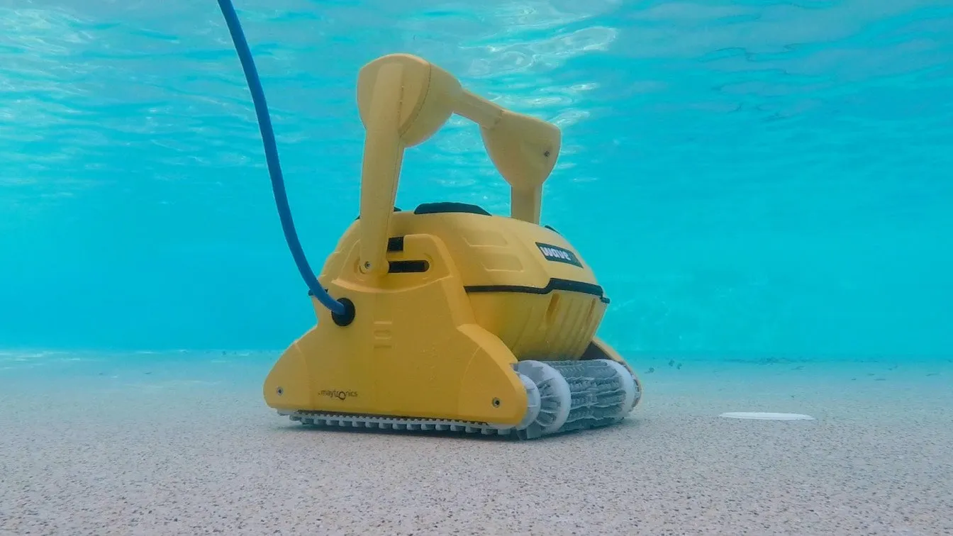 Dolphin Wave 100 Pool Cleaner