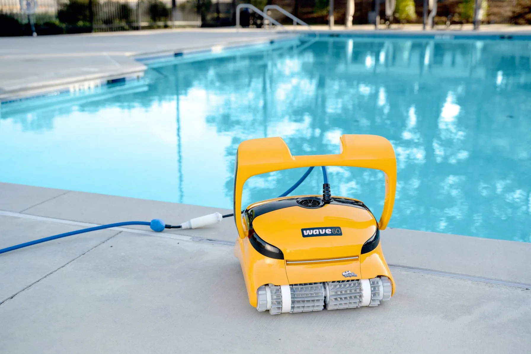 Dolphin Wave 60 Pool Cleaner