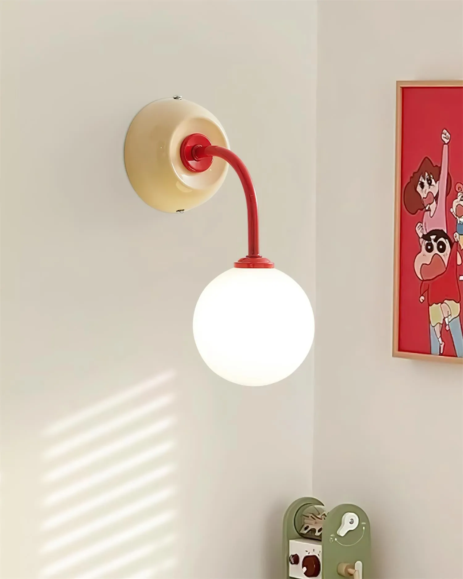 Elio Wall Lamp