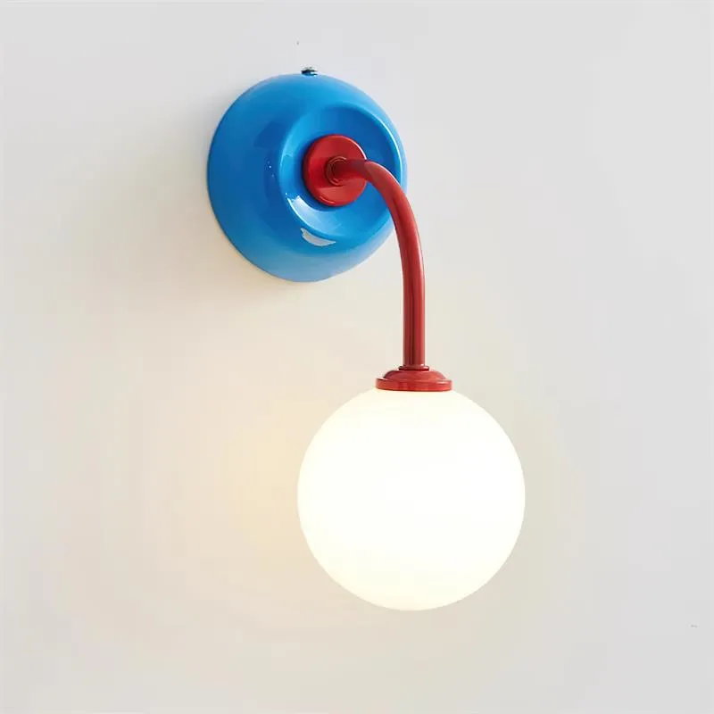 Elio Wall Lamp