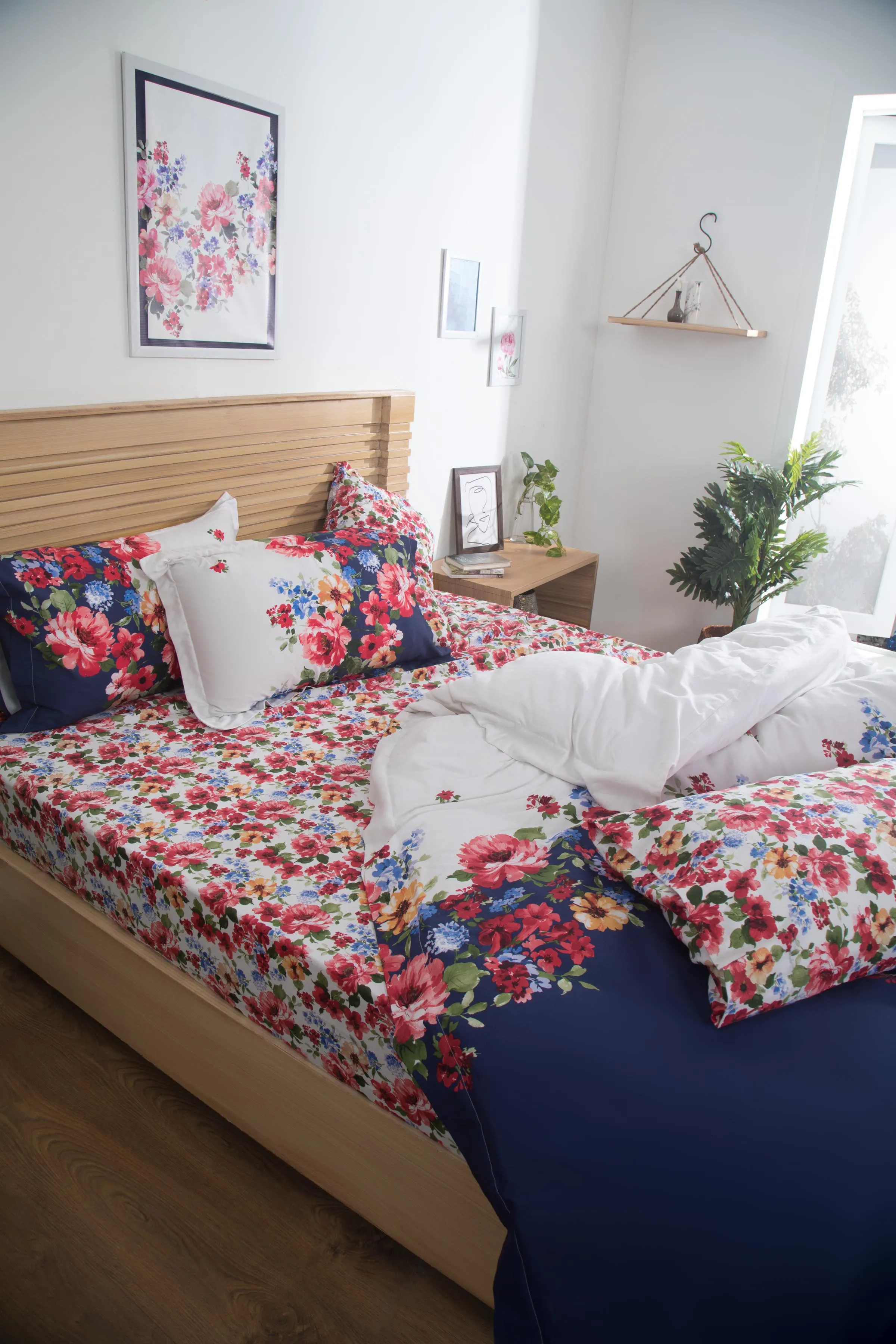 Floral Festivity-Bed Sheet