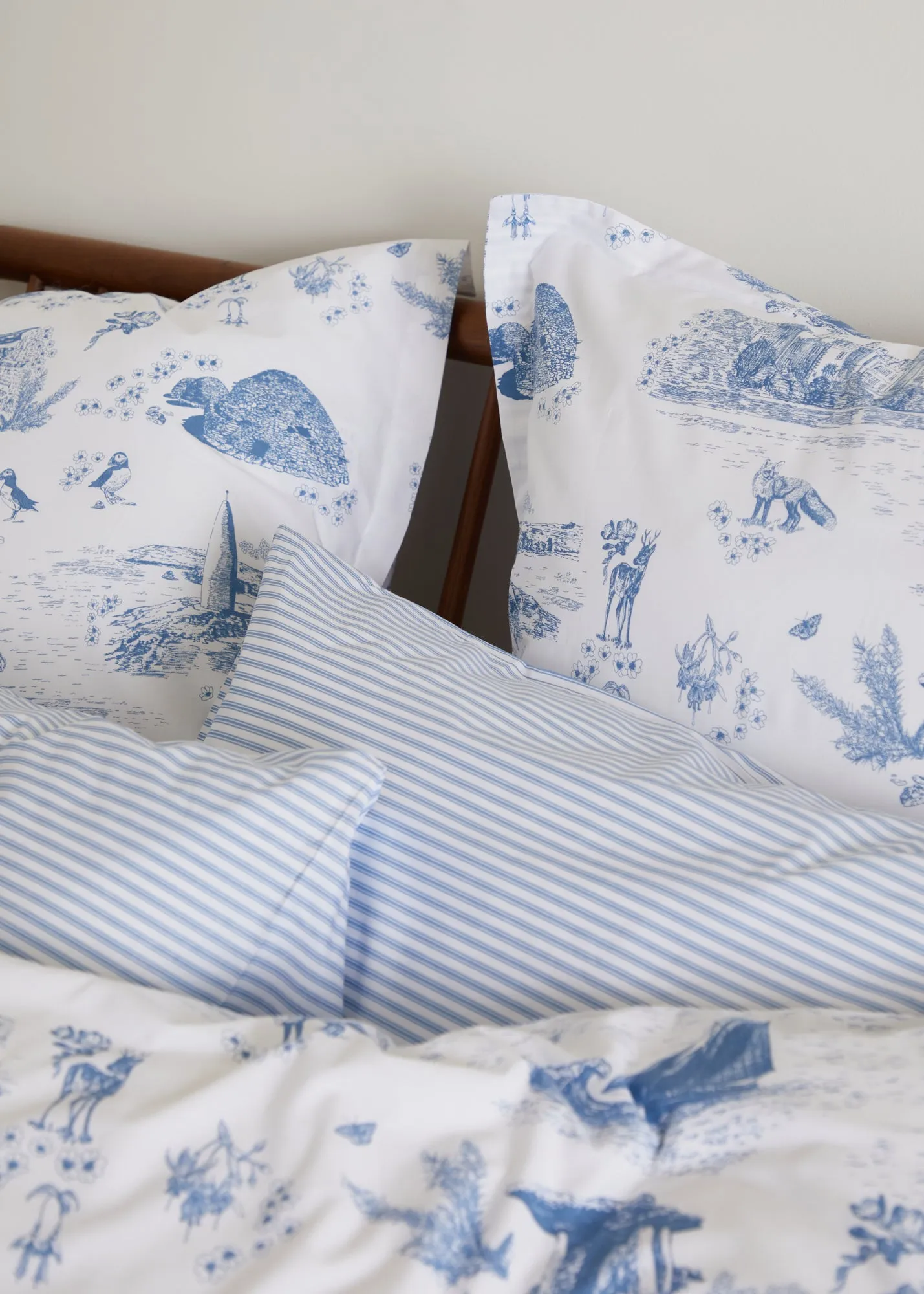 Foxford Wild Atlantic Stripe Pillowcase Set