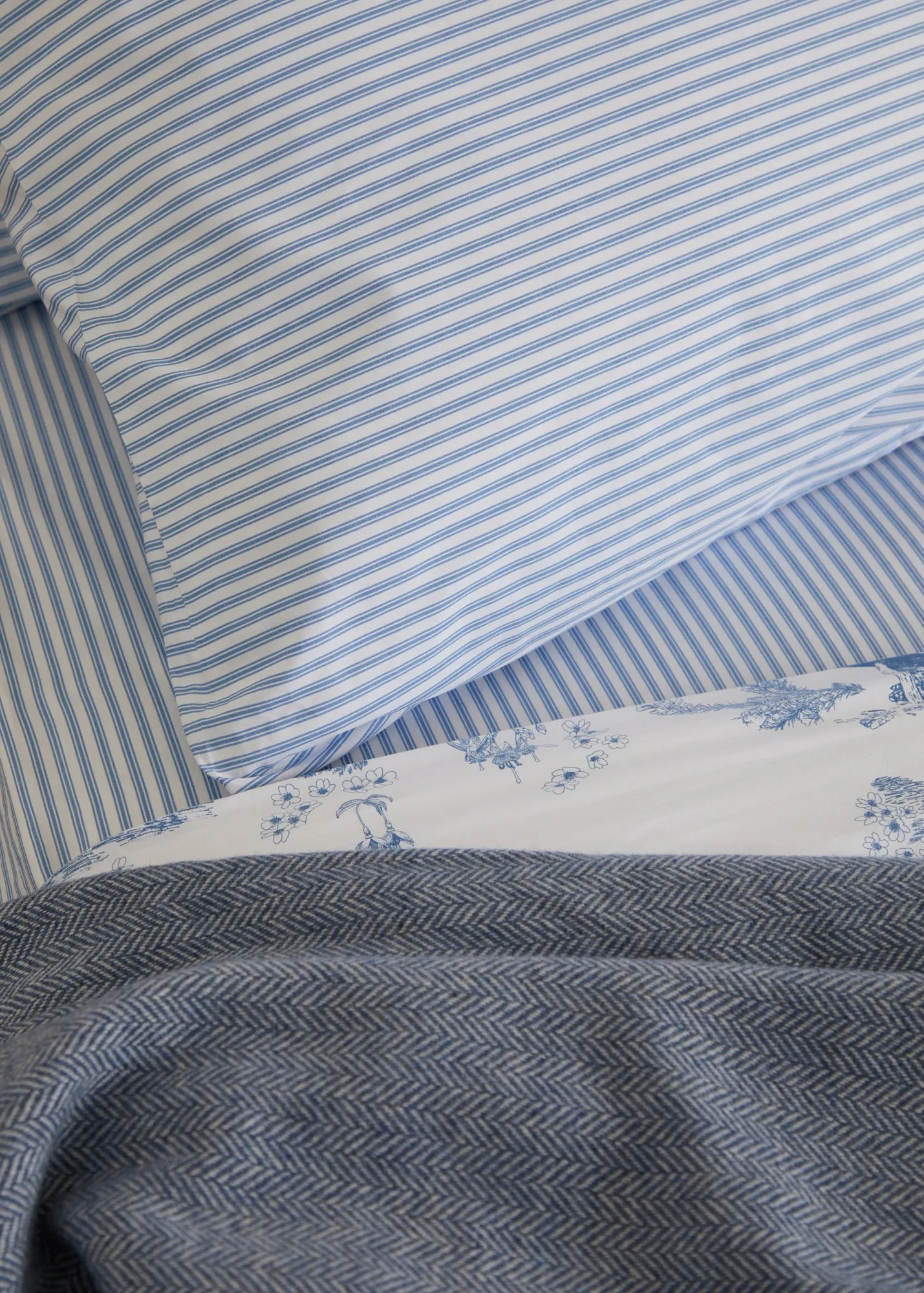 Foxford Wild Atlantic Stripe Pillowcase Set