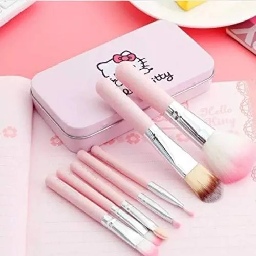 Hello Kitty Makeup Brush Set