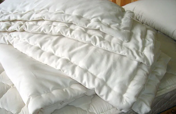 Holy Lamb Organics Wool Comforter