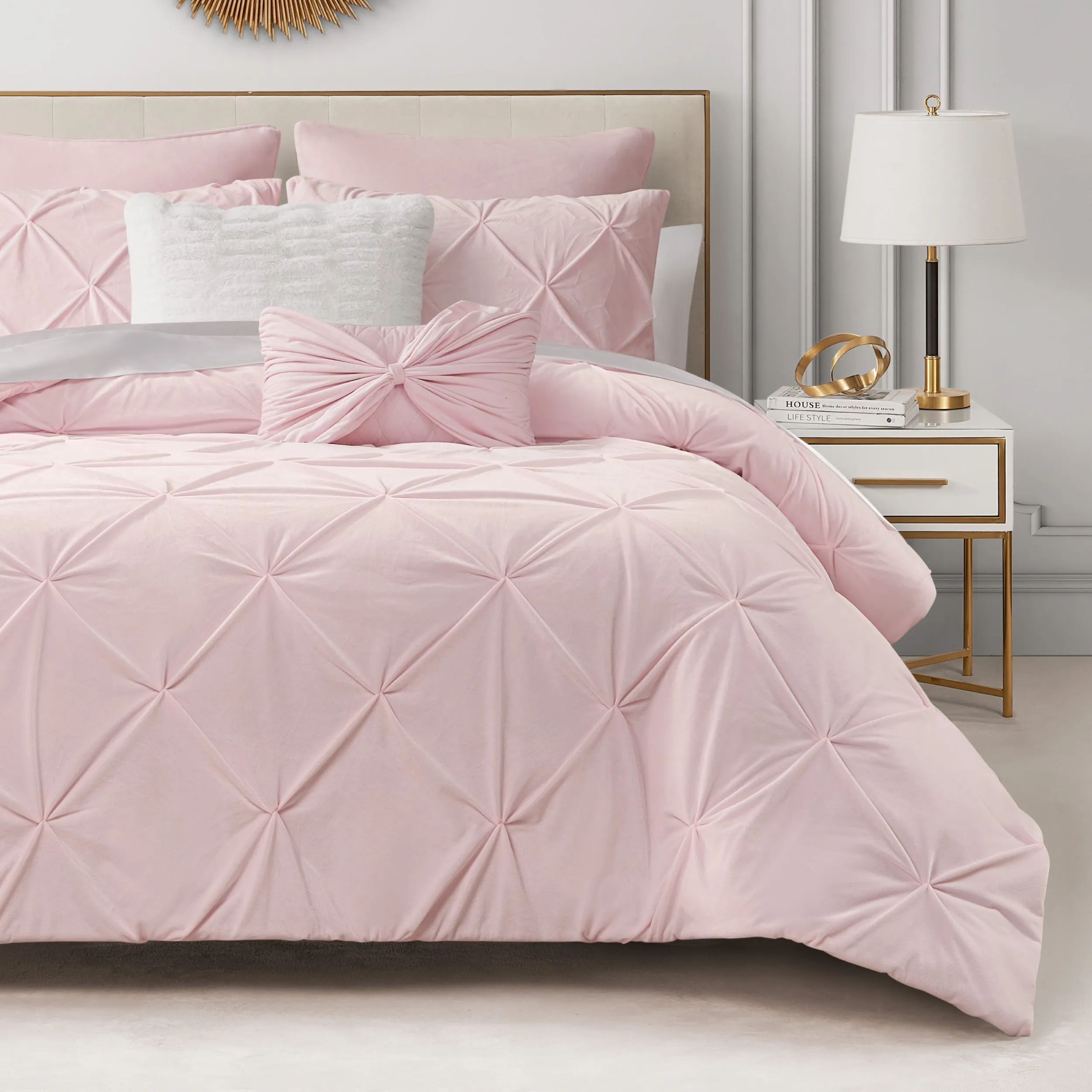 Kiss Pleat Micromink Comforter Set With Decorative Pillows