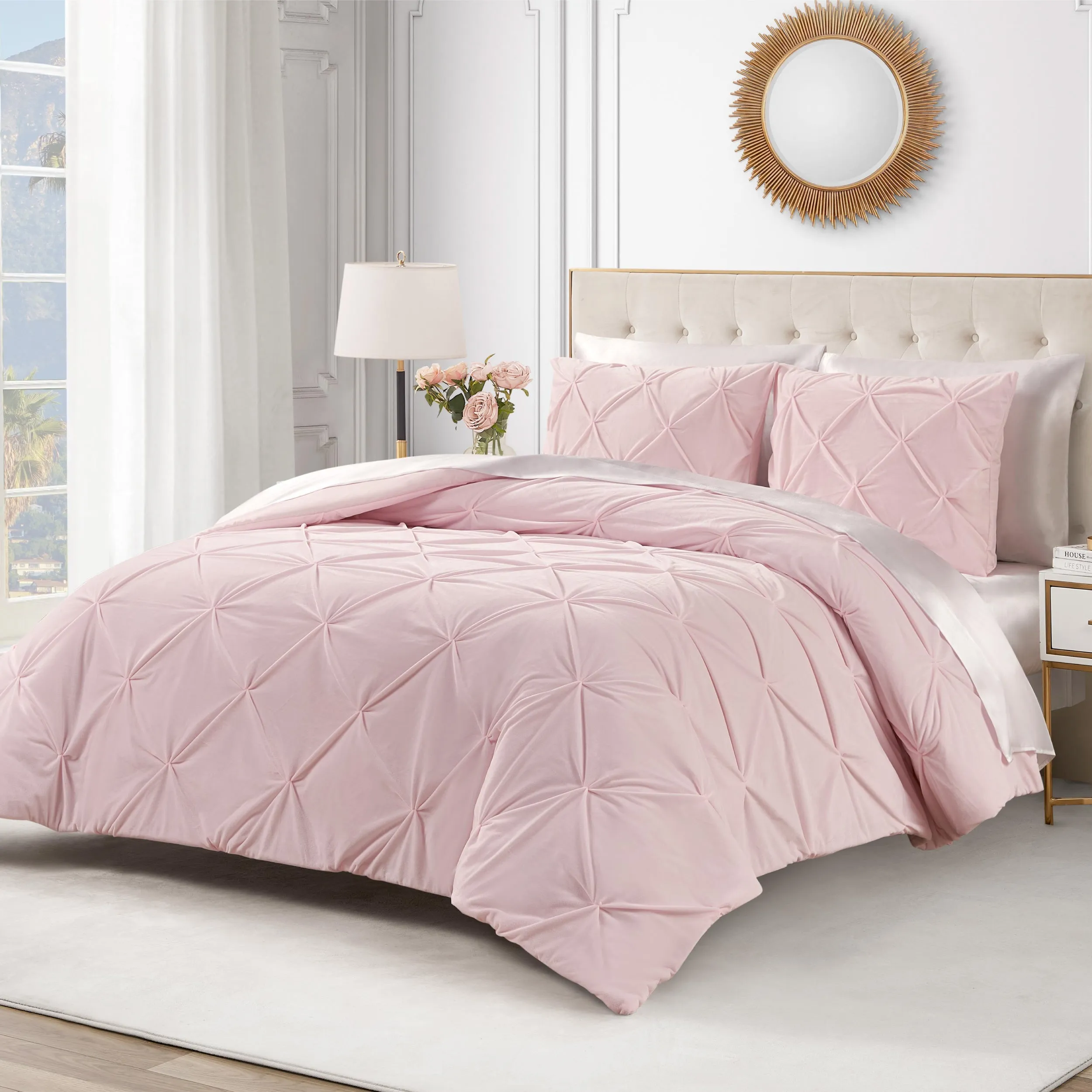 Kiss Pleat Micromink Comforter Set