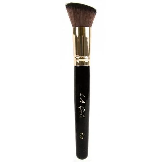 LA Girl Angled Buffer Brush