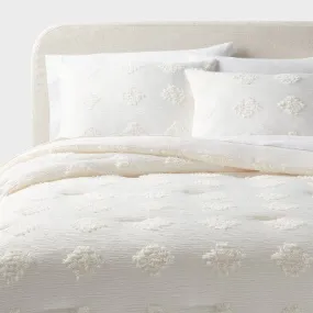 New - Threshold Jacquard Comforter Set Solid Crinkled Year-Round Fabric, Ivory, King