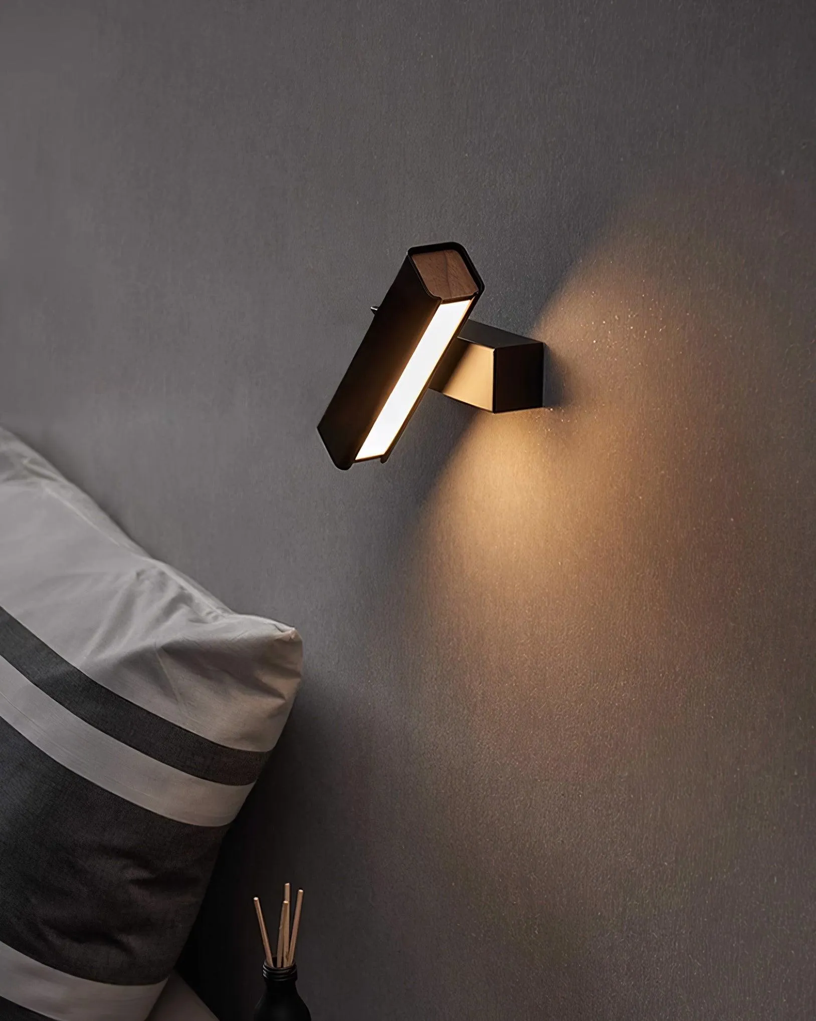 Nordic Art Bedroom Wall Lamp