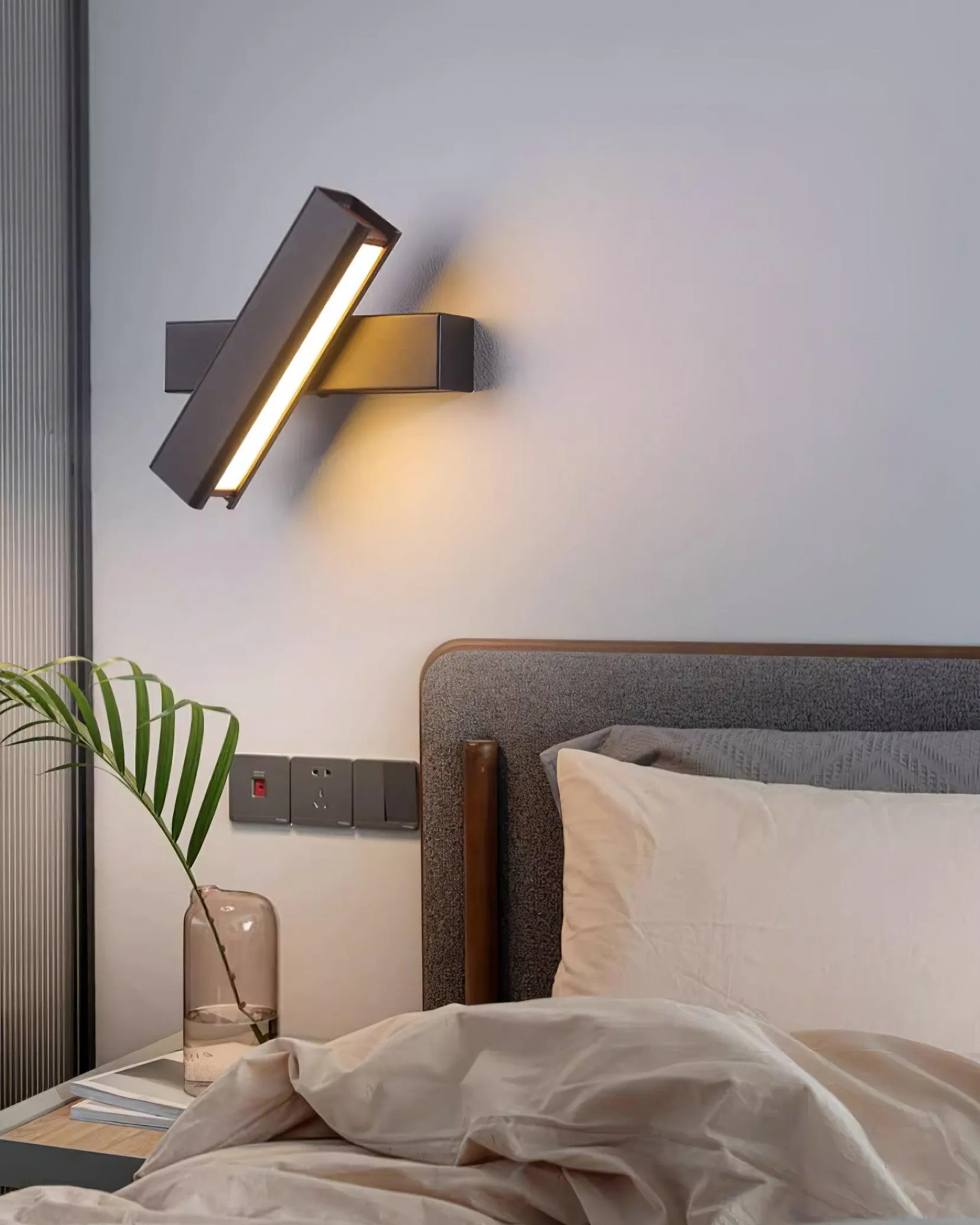 Nordic Art Bedroom Wall Lamp