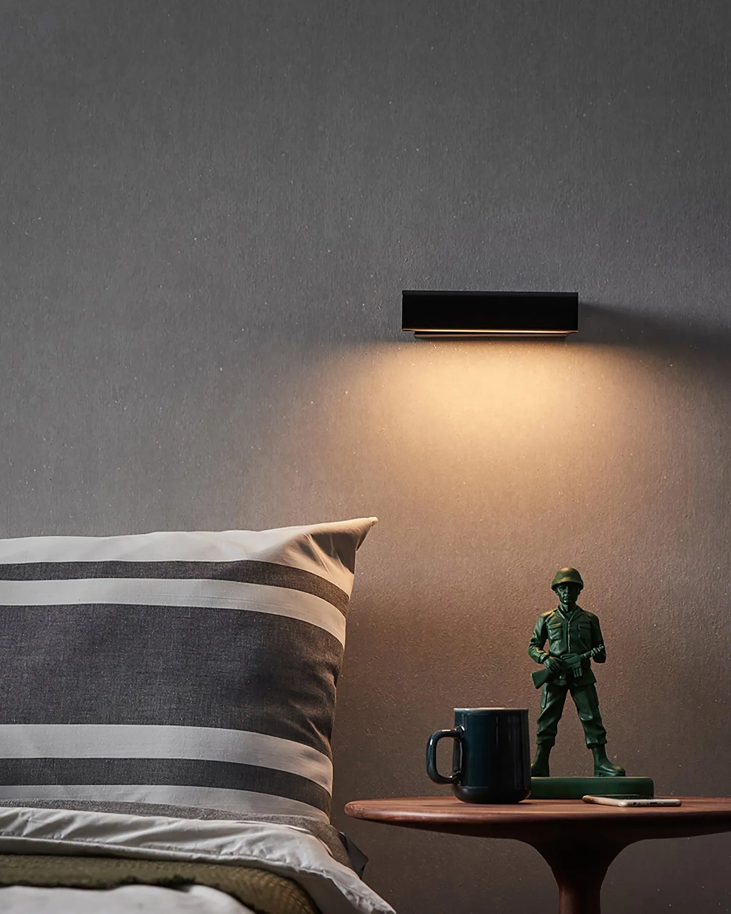 Nordic Art Bedroom Wall Lamp