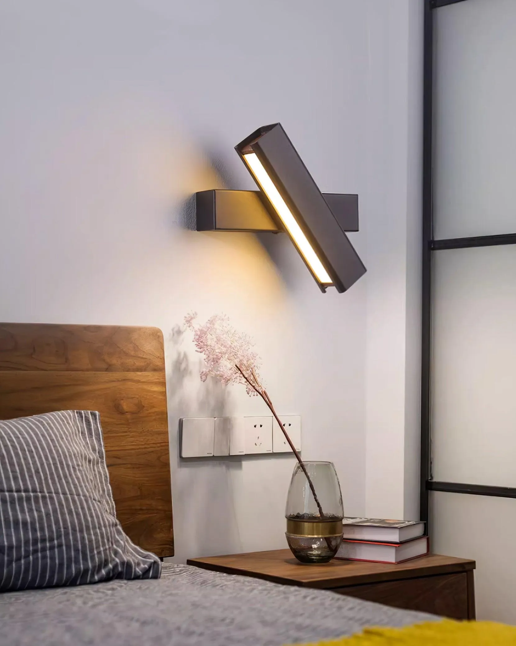 Nordic Art Bedroom Wall Lamp