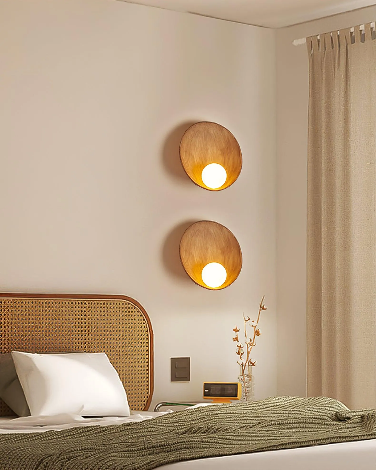 Olivia Wall Light