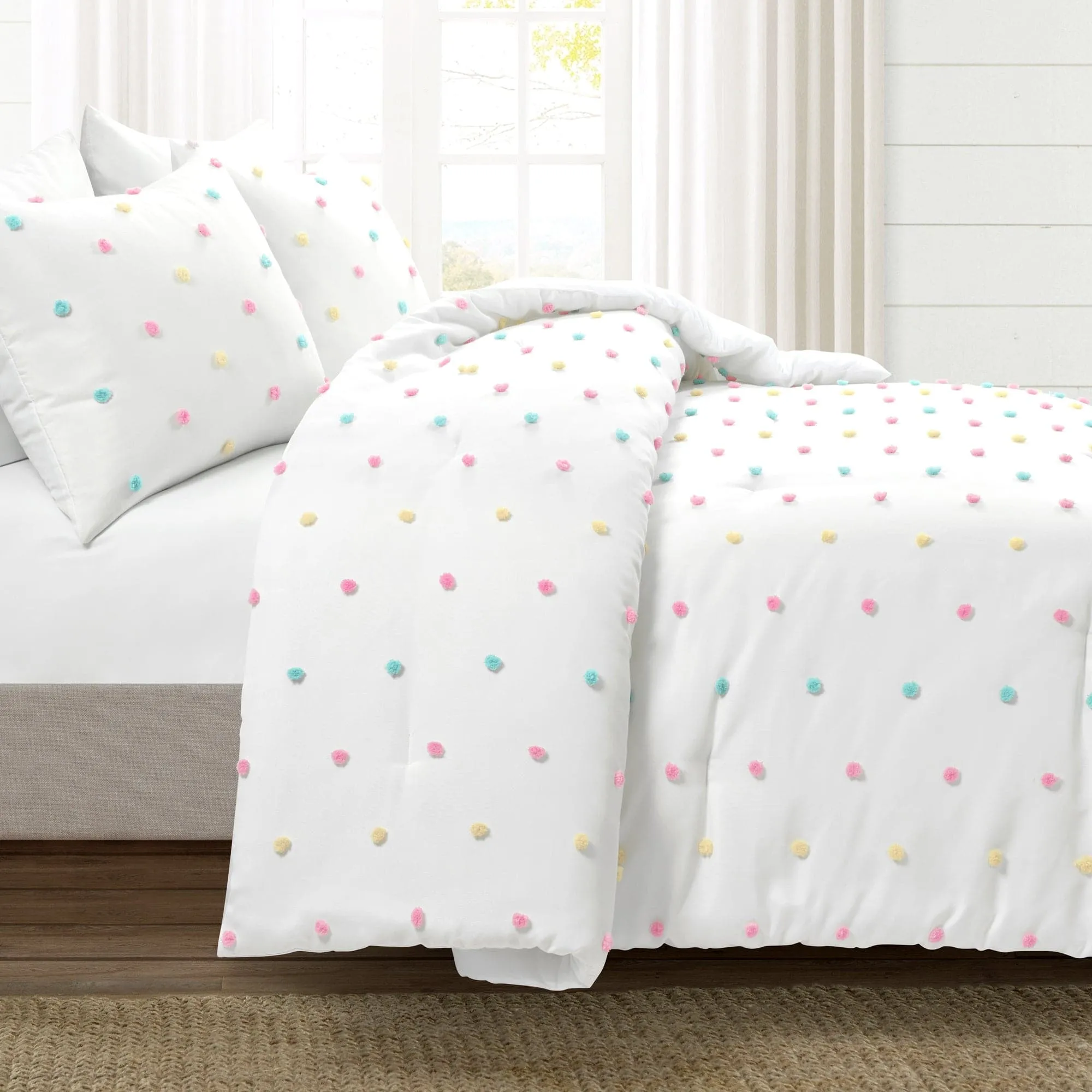 Rainbow Tufted Dot Comforter Set