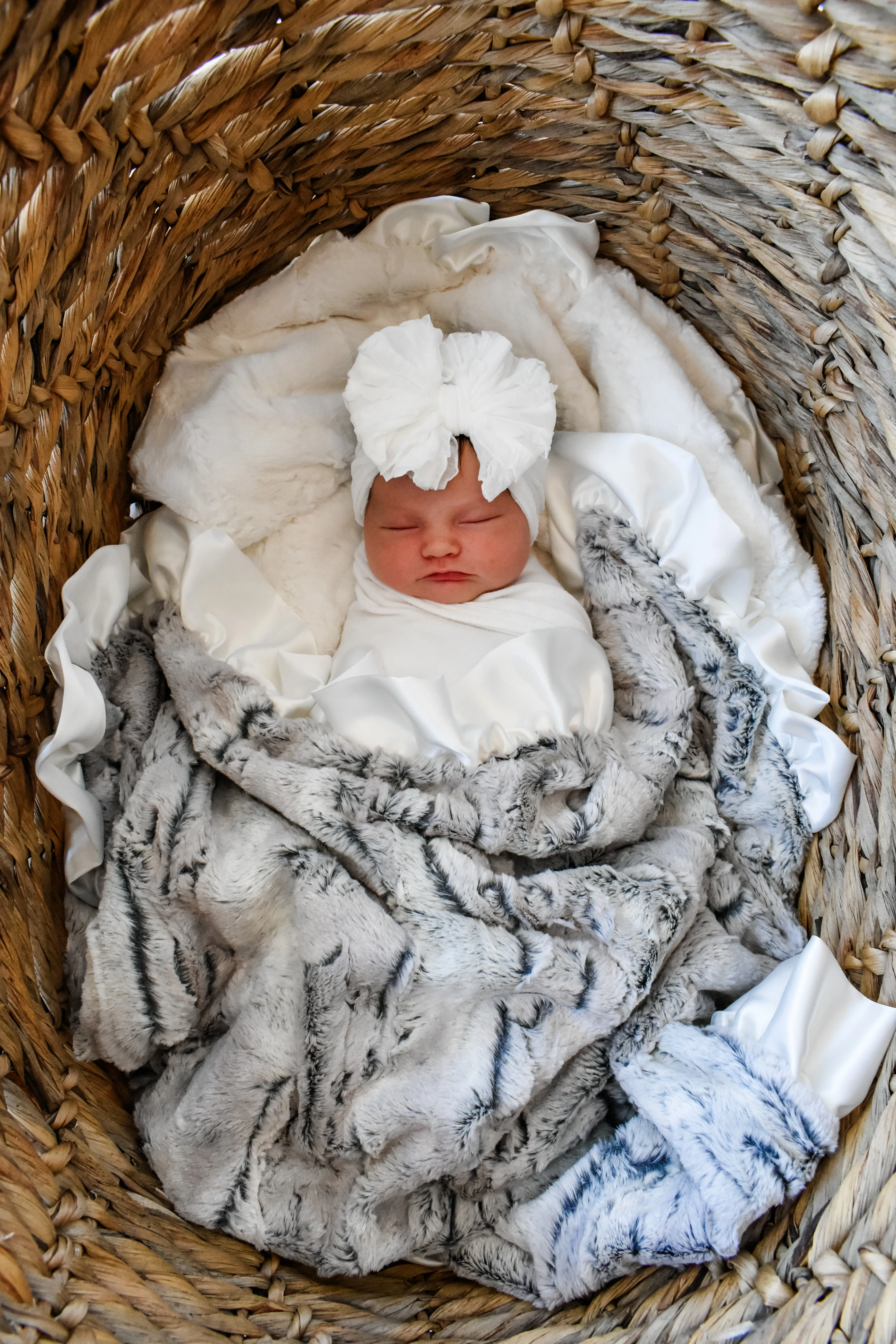 Silver Snowfox Blanket