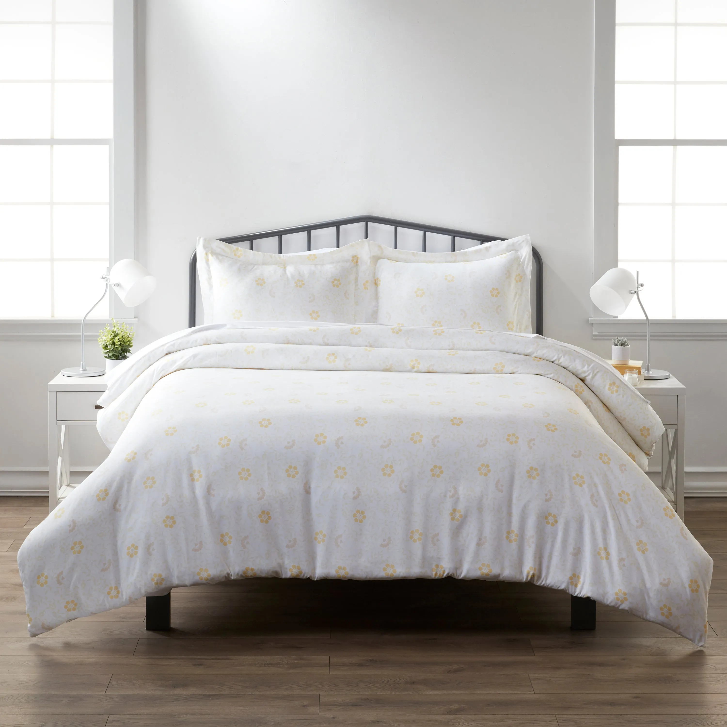 Spring Vine Pattern 3-Piece Duvet Cover Set