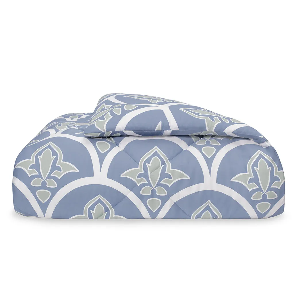 The Clementina Blue Comforter