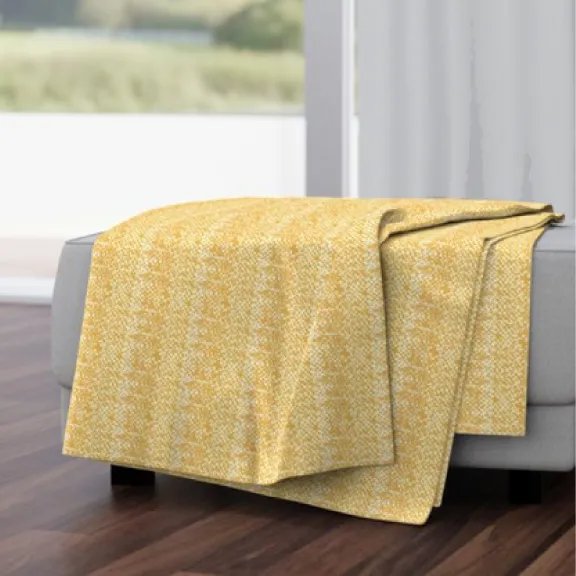 Throw Blanket <br/> Tjap, Curry