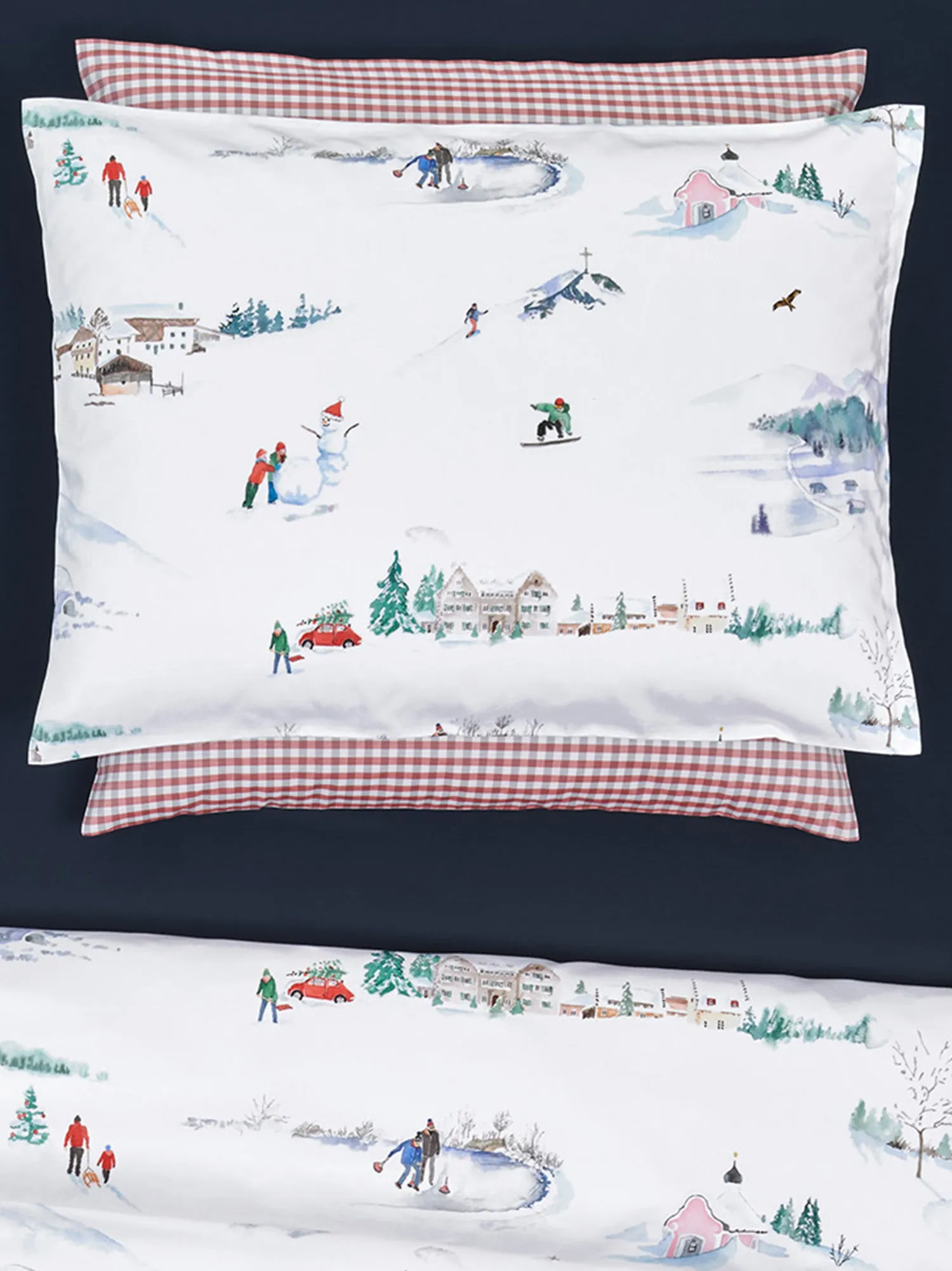 Winterwelt Standard Pillowcase